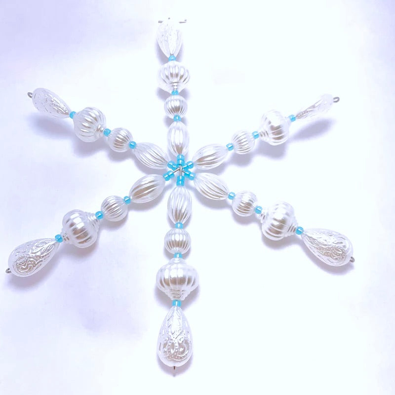 Snowy Breeze Snowflake Kit